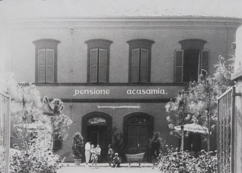 Acasamia Welchome Hotel Rimini Exterior foto